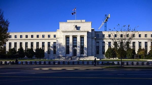Глава ФРС: госдолг США пока не достиг неприемлемого уровня