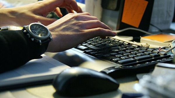 "Известия": маркетплейсы обеспокоены миллиардными штрафами по новому закону