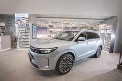 В России запустили продажу автомобилей в салоне связи