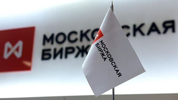 Индекс Мосбиржи превысил 3 000 пунктов впервые с 1 апреля